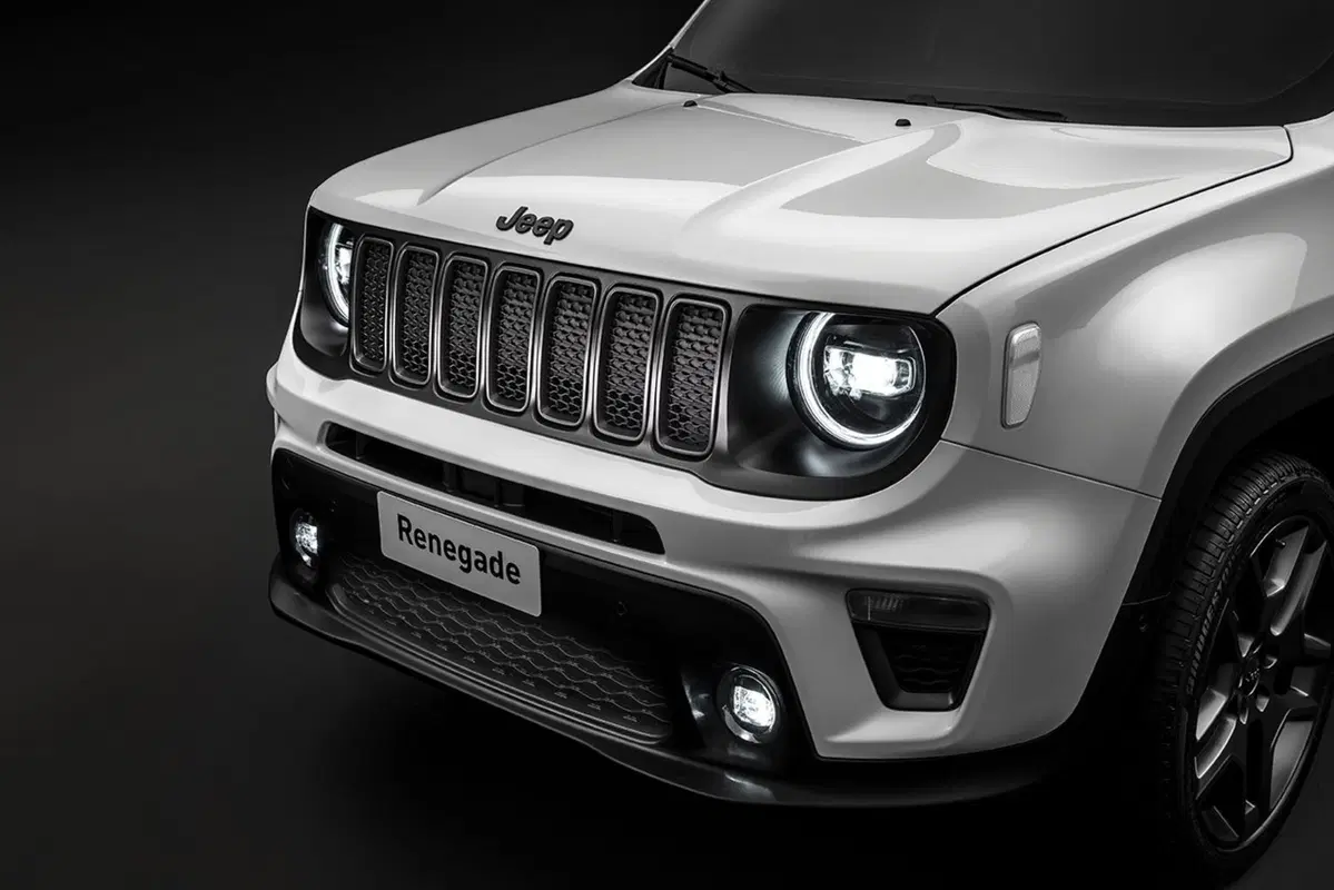 Jeep Renegade, Compass e Cherokee S: i prezzi di listino (23)