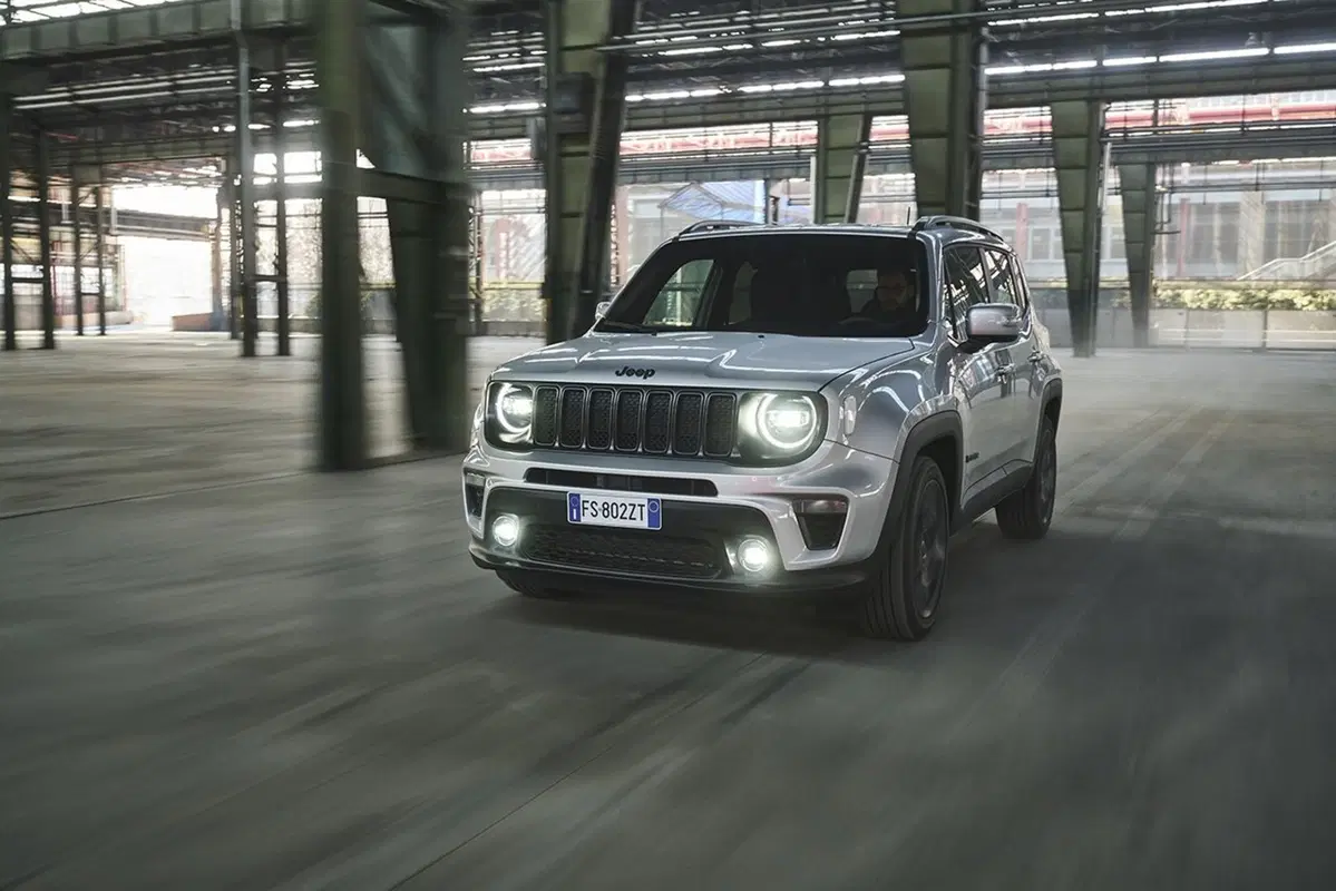 Jeep Renegade, Compass e Cherokee S: i prezzi di listino (27)