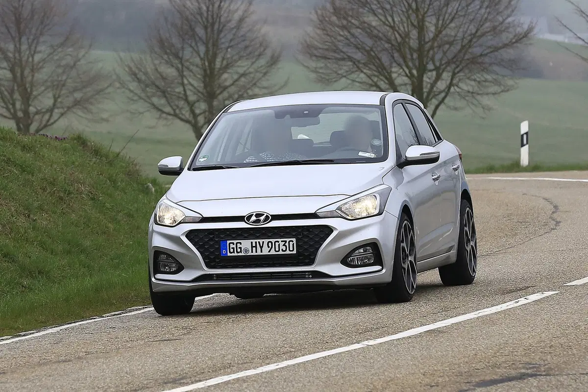 Hyundai i20 N: sarà lei la prossima sportiva coreana? [Foto spia] (3)