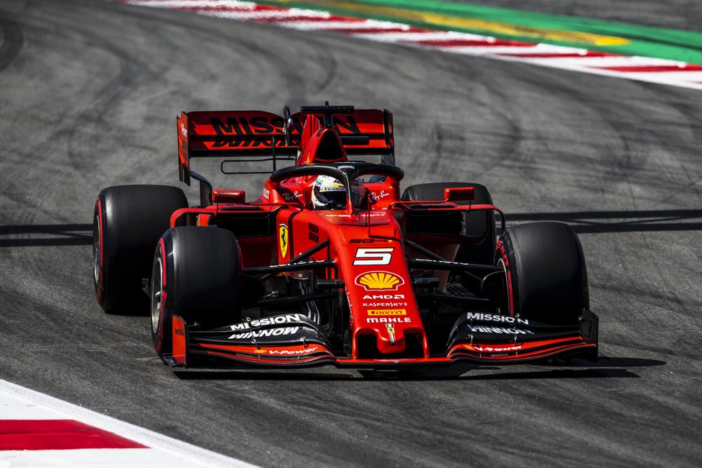 Sebastian Vettel scatter&agrave; dalla terza posizione in Spagna