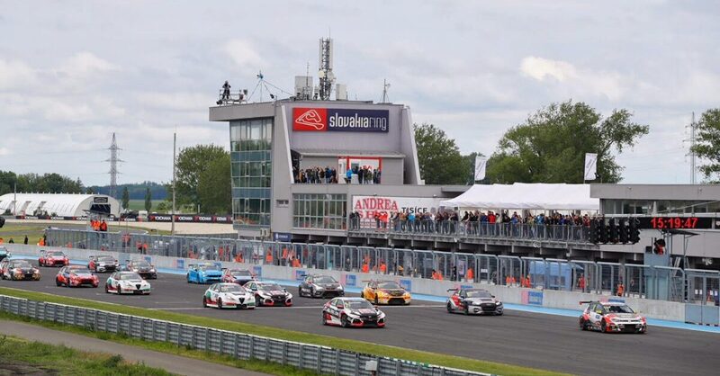 WTCR 2019, Slovakiaring, Gara2: vince Girolami, Ceccon (Alfa) 3&deg;