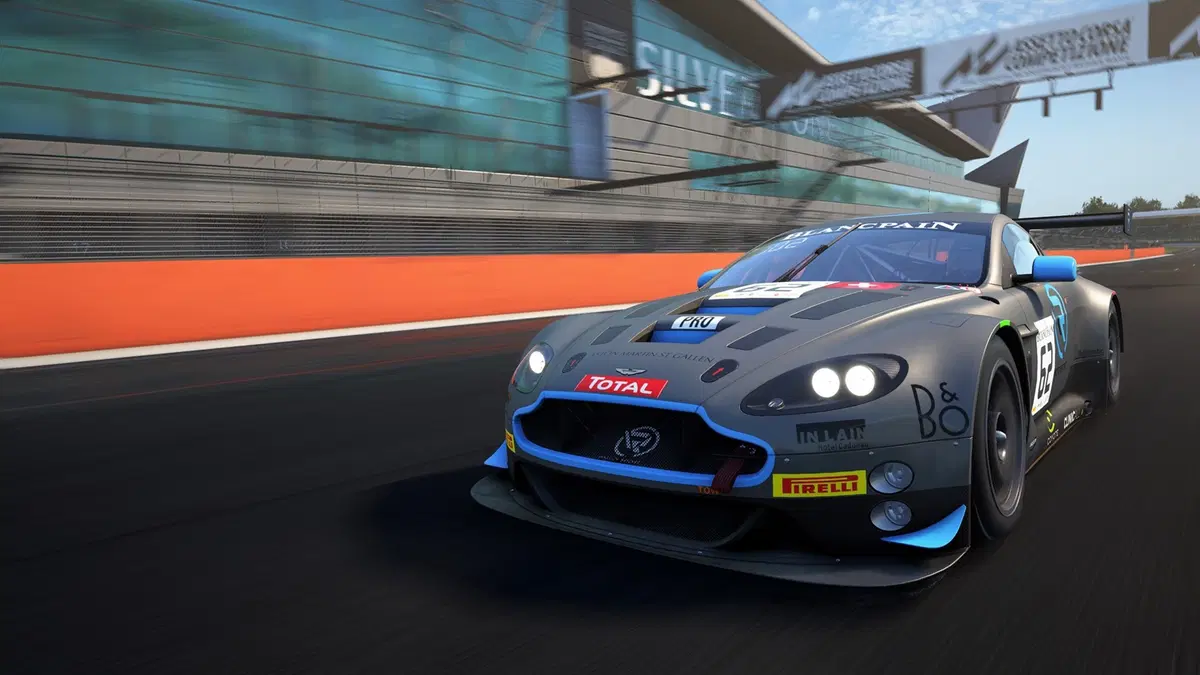 Assetto Corsa Competizione, nuovi screen da Silverstone (8)