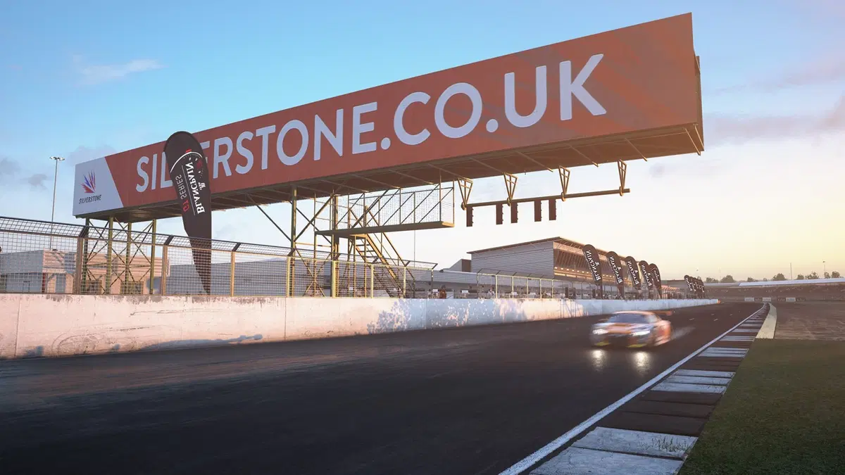 Assetto Corsa Competizione, nuovi screen da Silverstone (10)