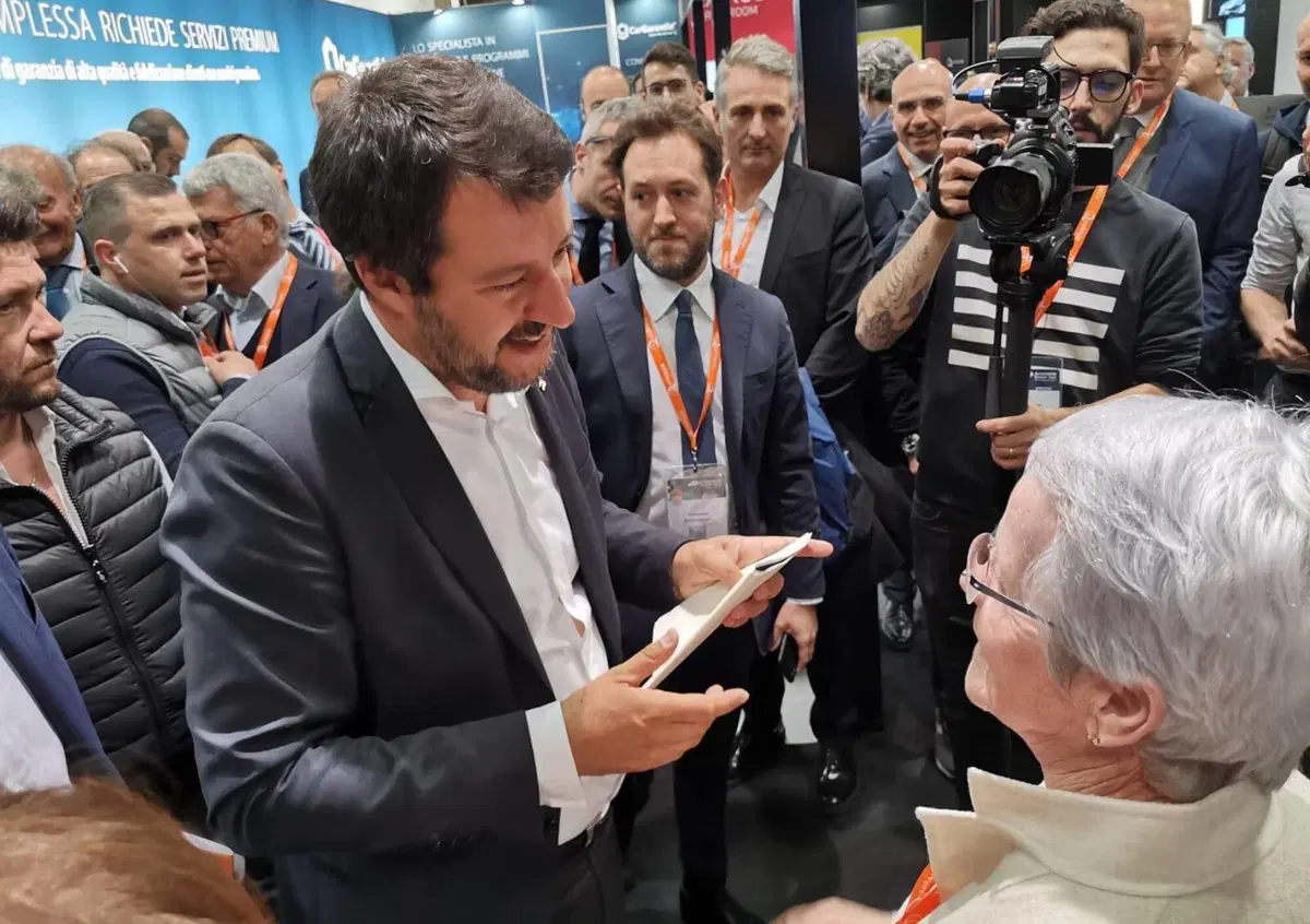 Viabilità bresciana: rallentamenti in Statale per vedere Salvini