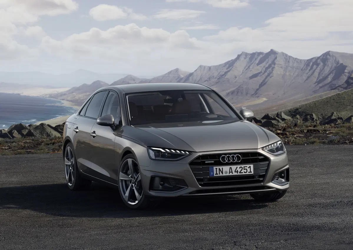Audi A4 restyling, arriva l'ibrido (3)