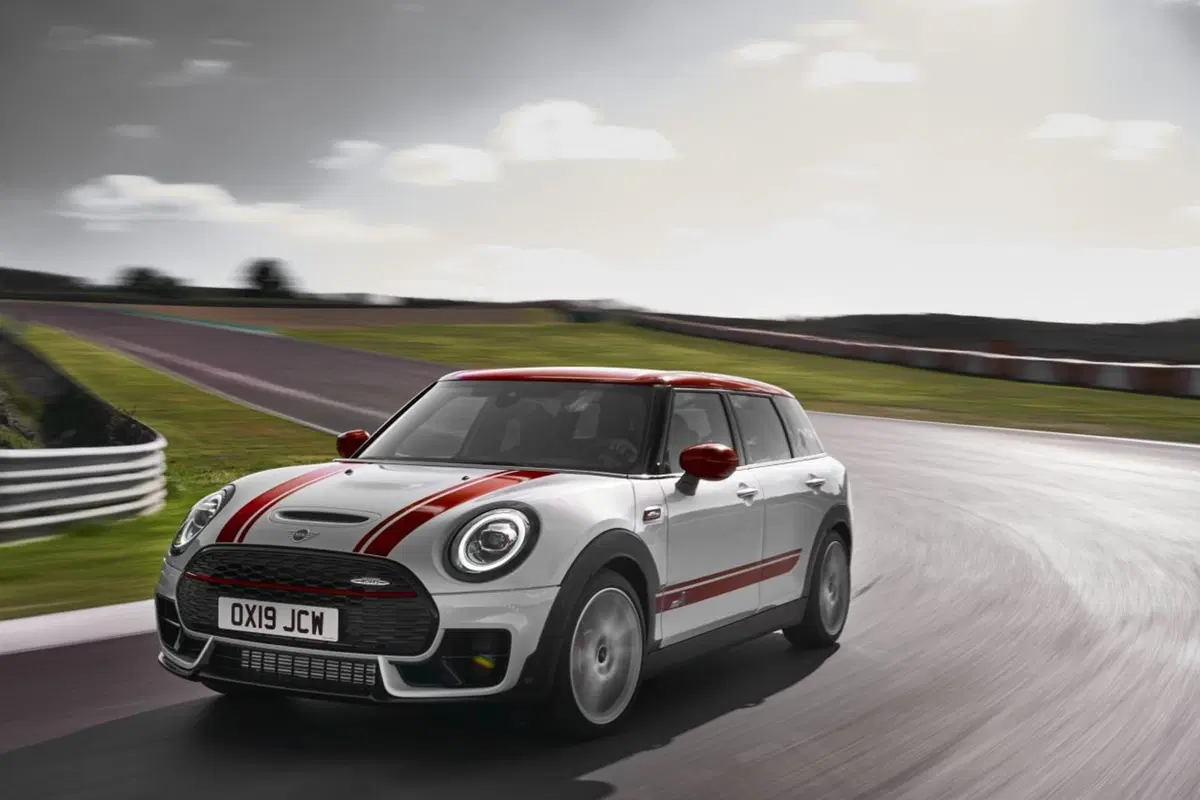 Mini John Cooper Works 2019: 306 CV per Countryman e Clubman 