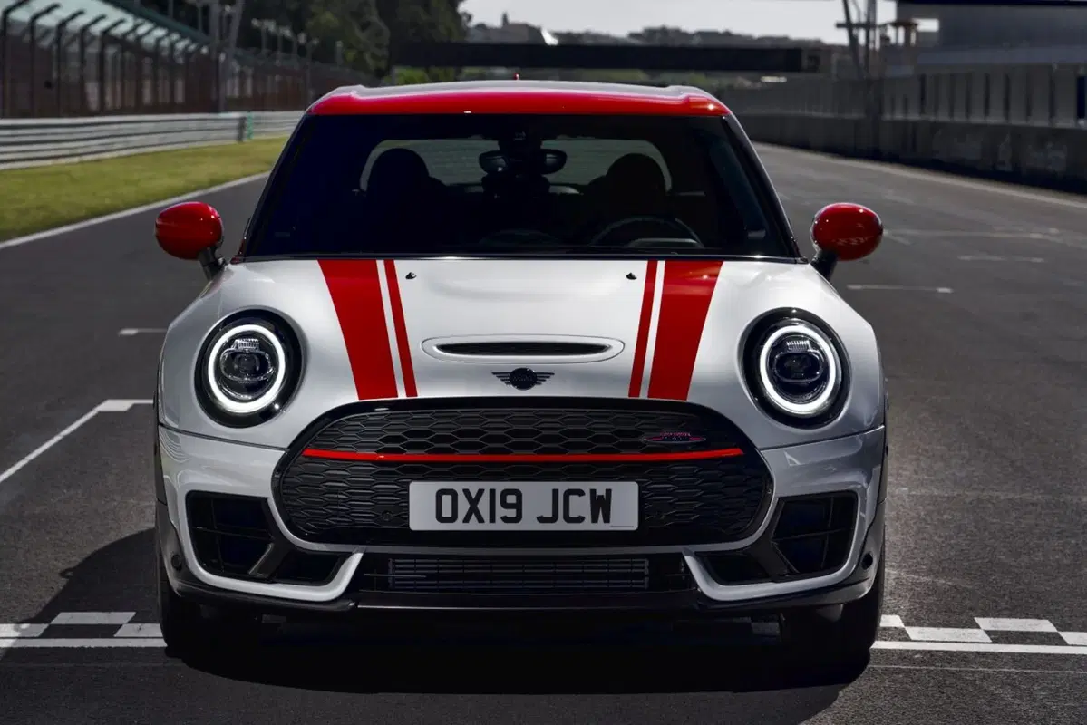 Mini John Cooper Works 2019: 306 CV per Countryman e Clubman  (15)