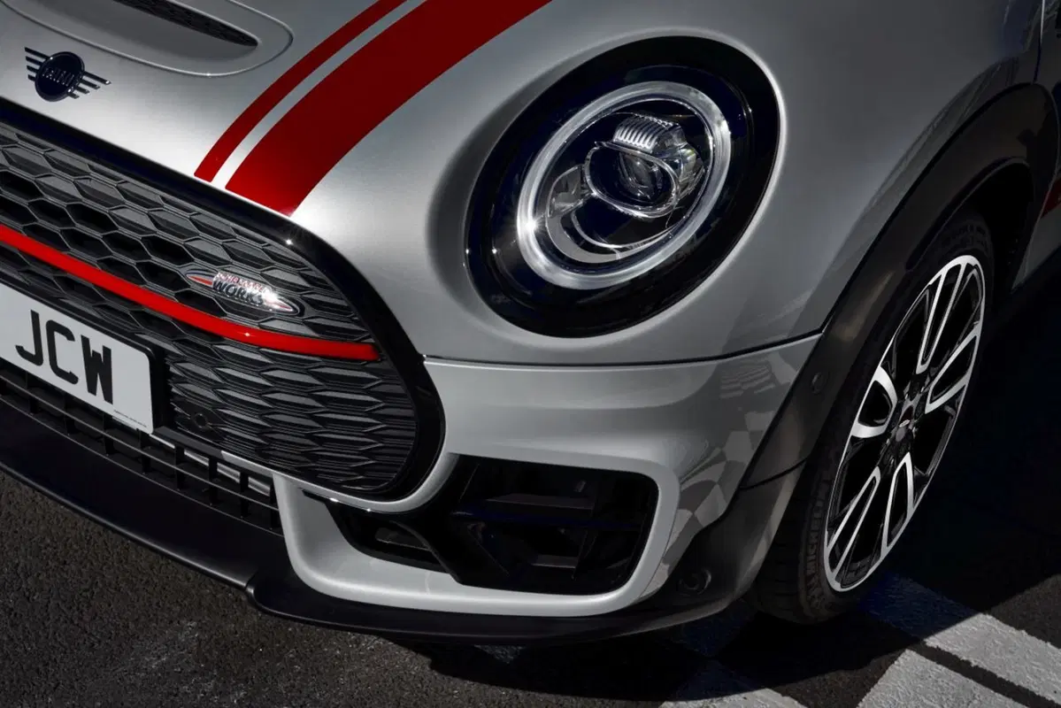 Mini John Cooper Works 2019: 306 CV per Countryman e Clubman  (18)