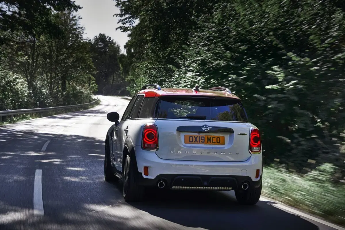 Mini John Cooper Works 2019: 306 CV per Countryman e Clubman  (26)