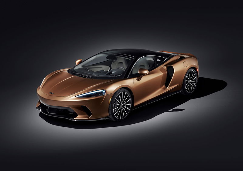 McLaren GT 2019, ecco la nuova sportiva per i lunghi viaggi