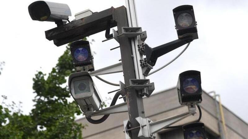 Videocamere di sorveglianza: lecito puntarle sulla pubblica via