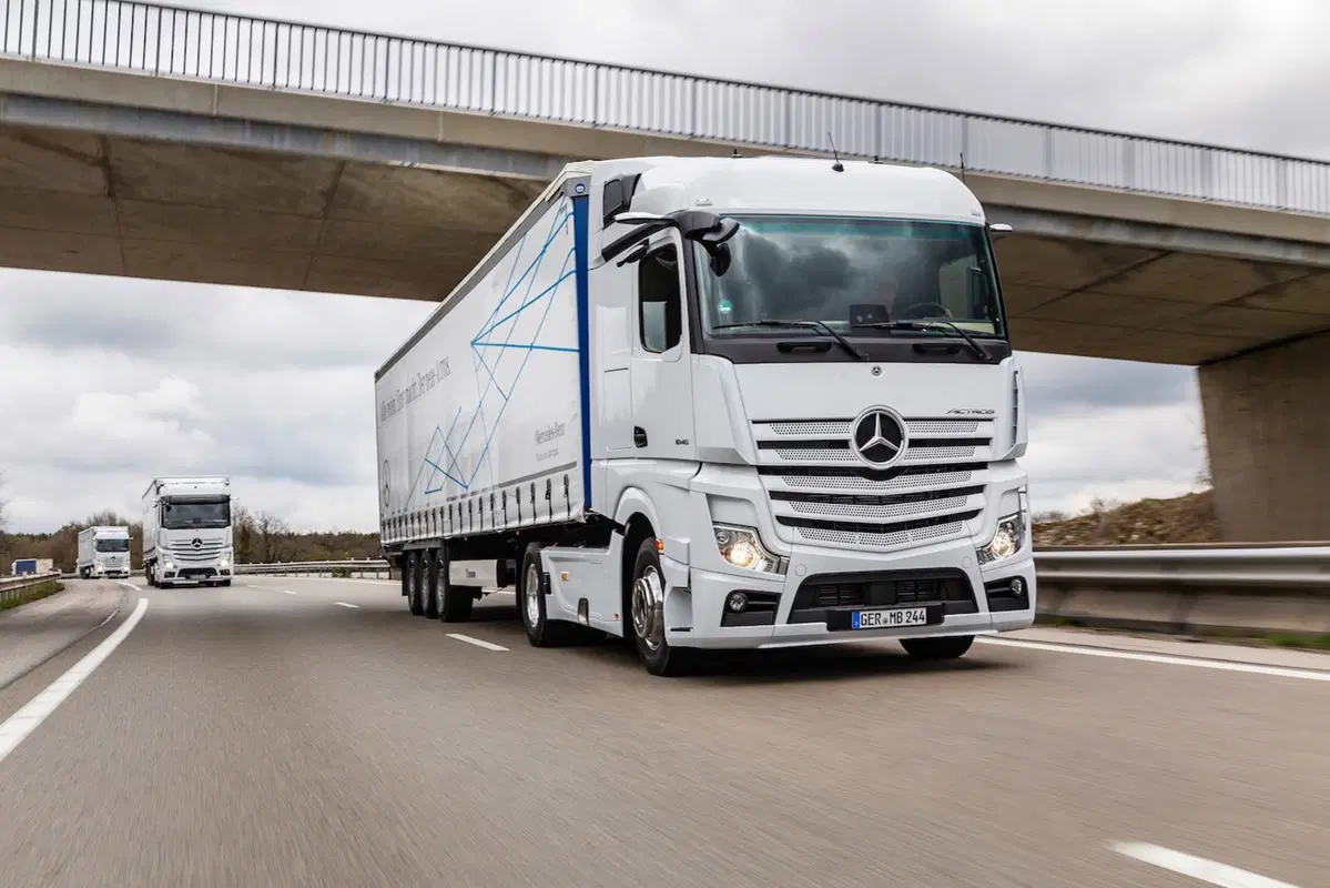 Mercedes-Benz Actros, gigante tecnologico (3)