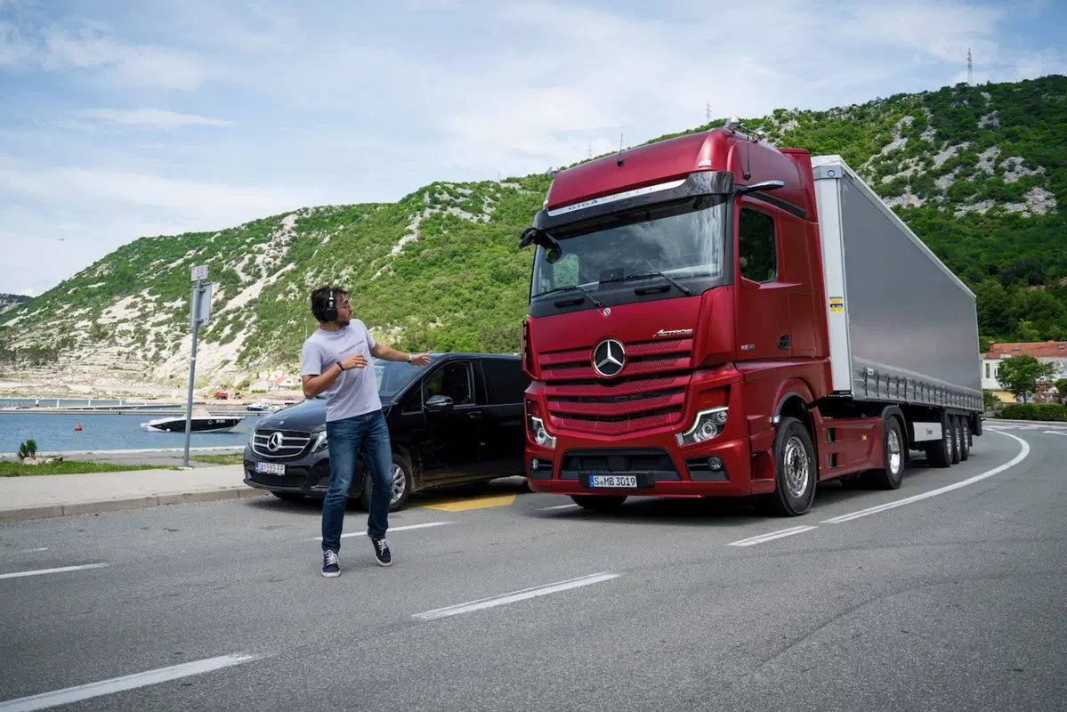 Mercedes-Benz Actros, gigante tecnologico (5)