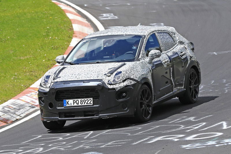 Ford Puma ST, le foto spia al N&uuml;rburgring