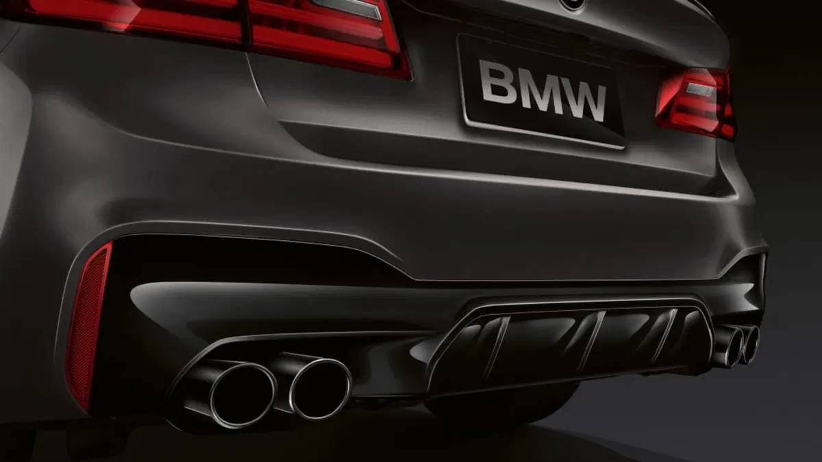 BMW M5, ecco la serie speciale Edition 35 Years (2)