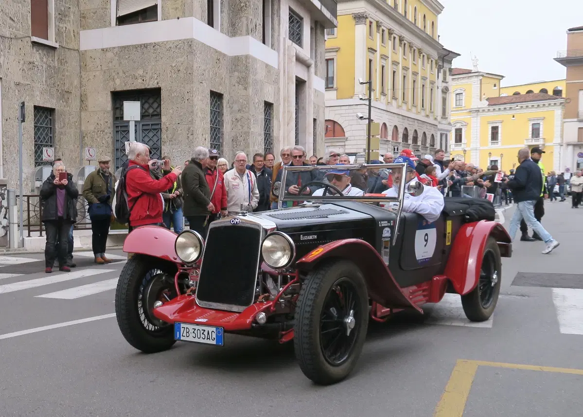 Mille Miglia 2019, le auto viste ai blocchi di partenza (14)