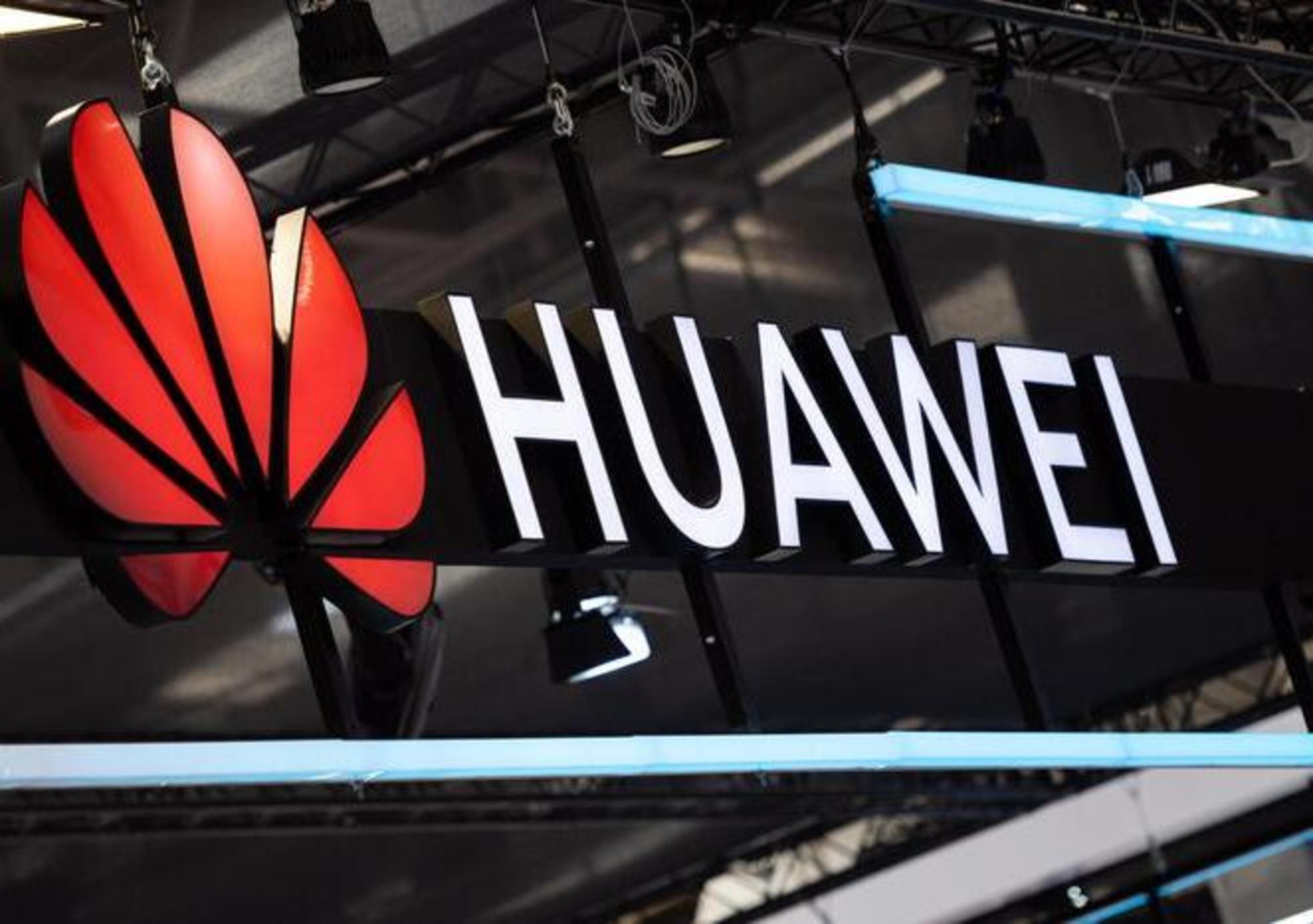 Huawei, Google taglia i ponti. Stop a forniture al colosso cinese delle TLC