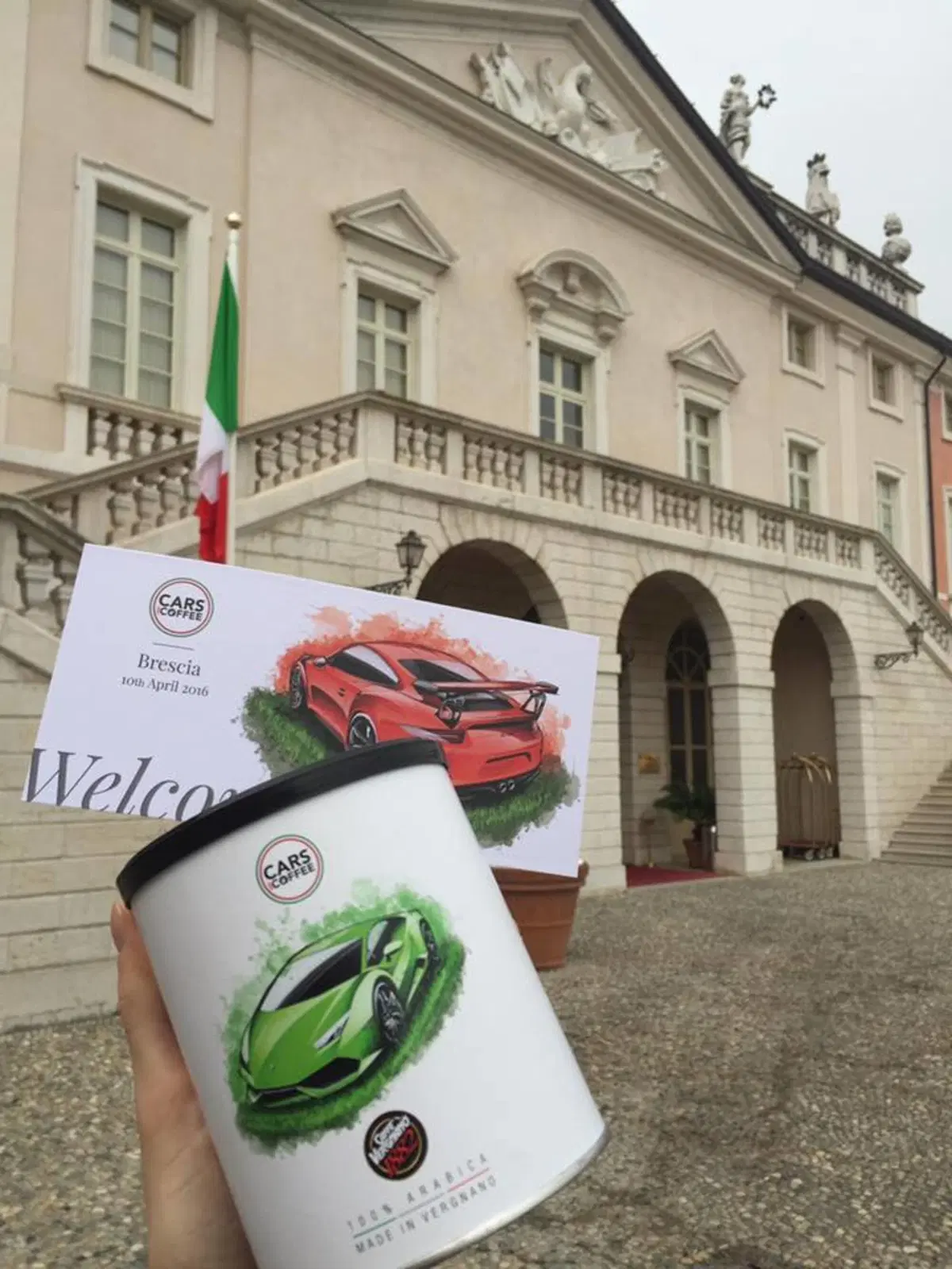 Cars & Coffee, le supercar più sensazionali della storia insieme per un raduno [Video] (2)