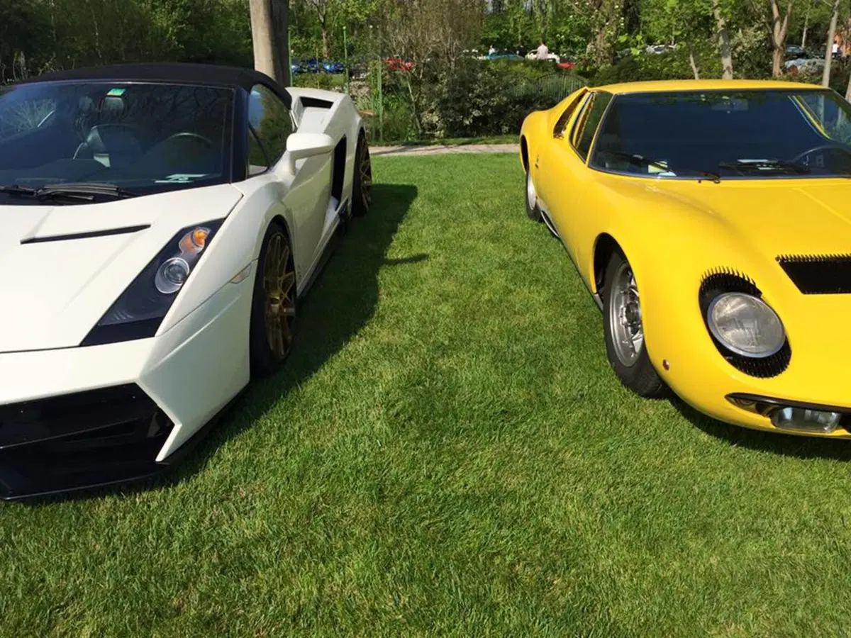 Cars & Coffee, le supercar più sensazionali della storia insieme per un raduno [Video] (11)