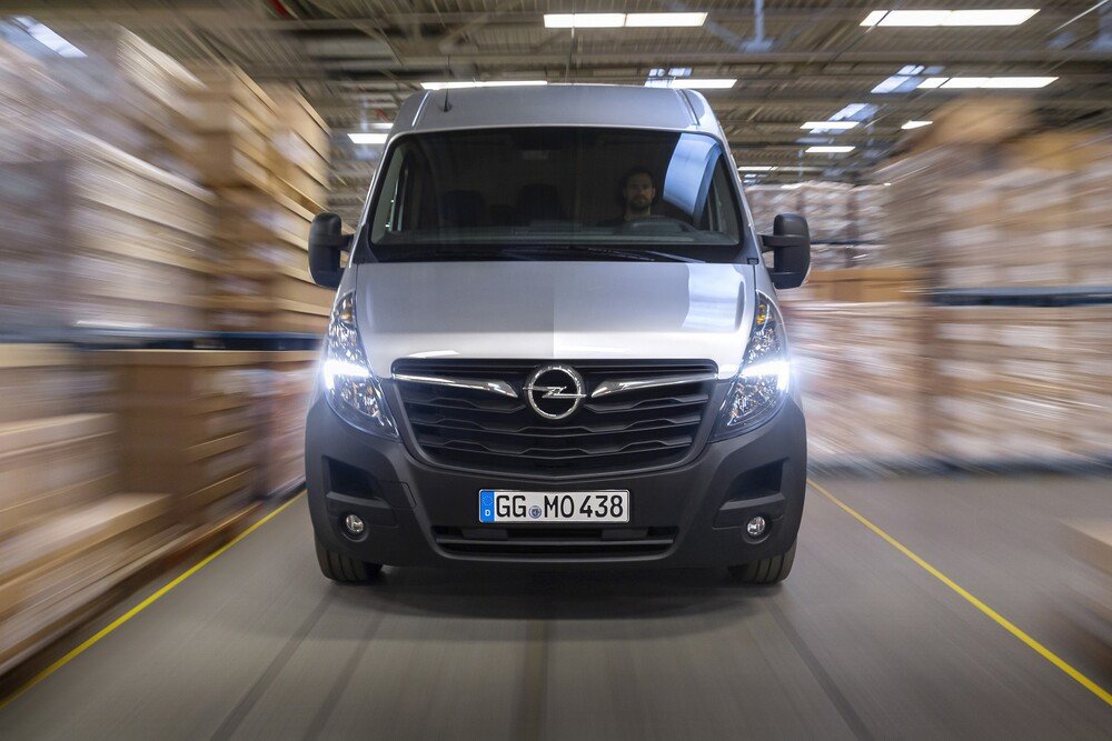 Il muso del nuovo Opel Movaro 2019