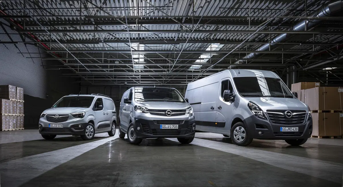 Opel Movano 2019: il maxi furgone si rinnova dentro e fuori (6)