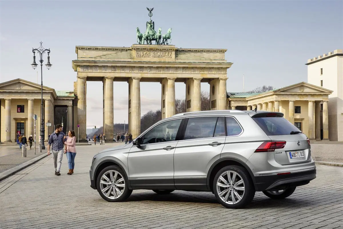 Nuova Volkswagen Tiguan: i prezzi di listino (10)
