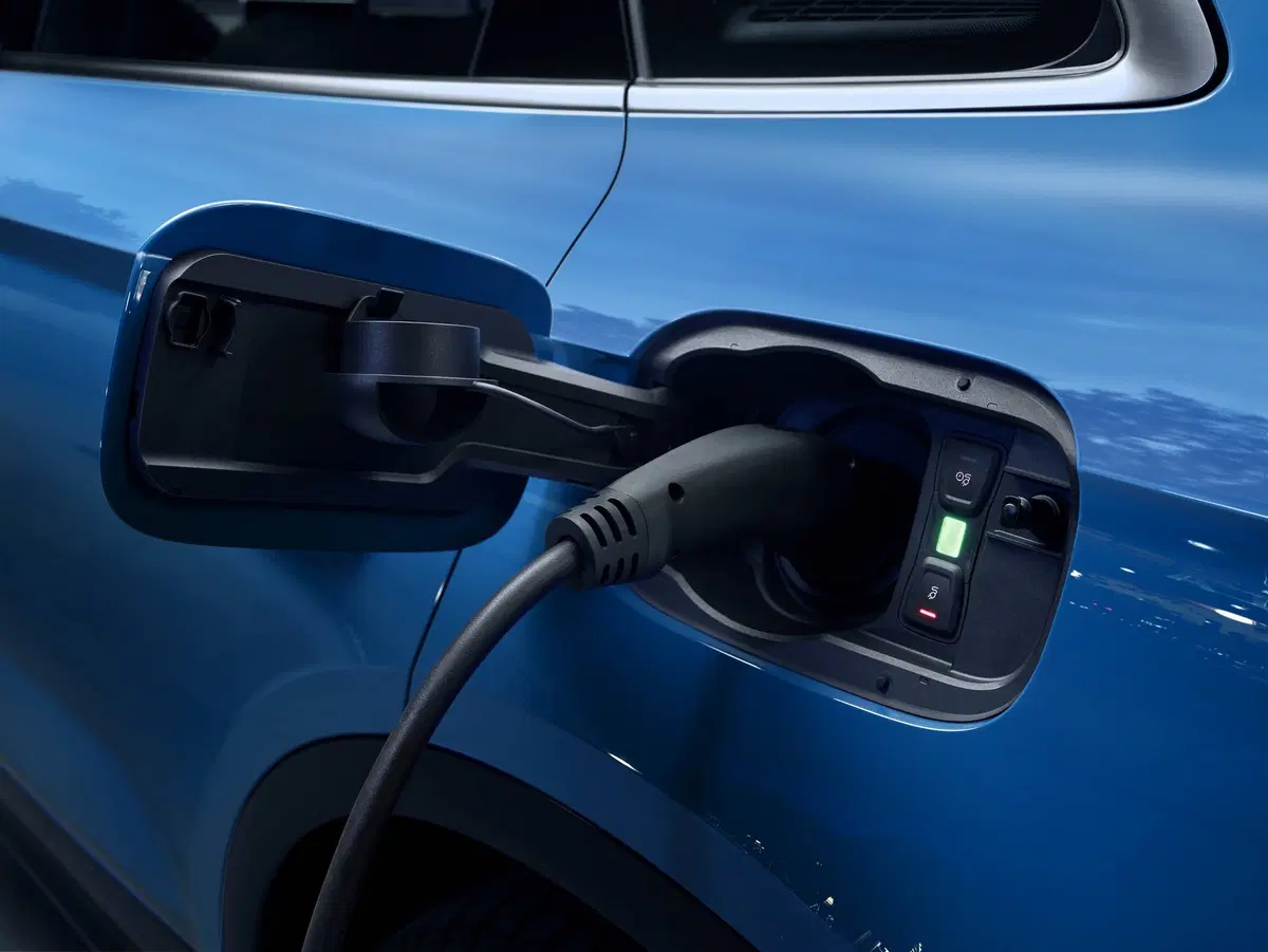 Audi Q5 55 TFSI e quattro: si estende la gamma delle plug-in hybrid (5)