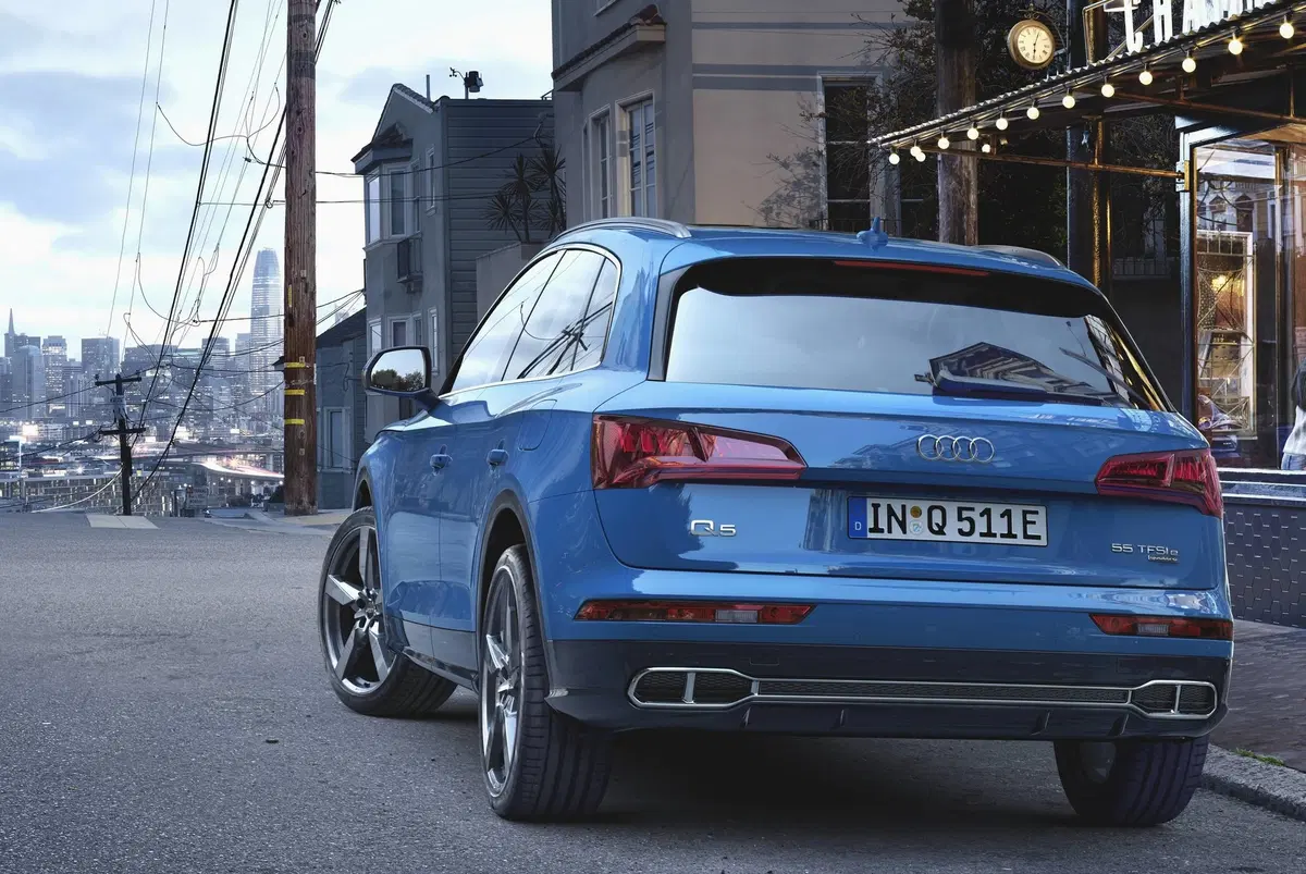 Audi Q5 55 TFSI e quattro: si estende la gamma delle plug-in hybrid (2)