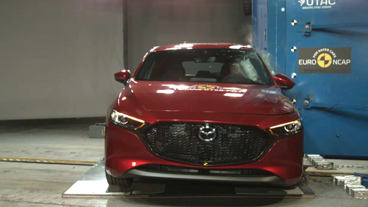 Crash test Euro NCAP, Mazda 3 al top dopo l'ultima sessione di test (2)