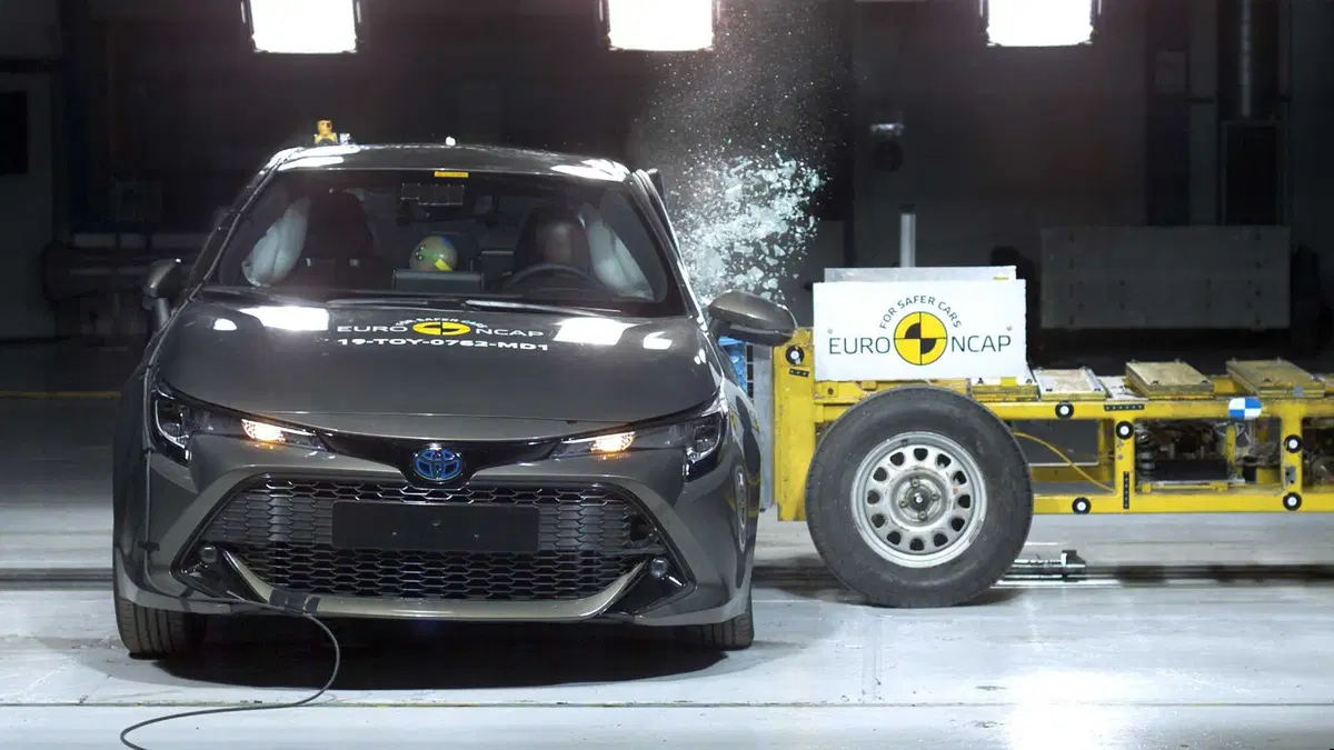 Crash test Euro NCAP, Mazda 3 al top dopo l'ultima sessione di test (4)