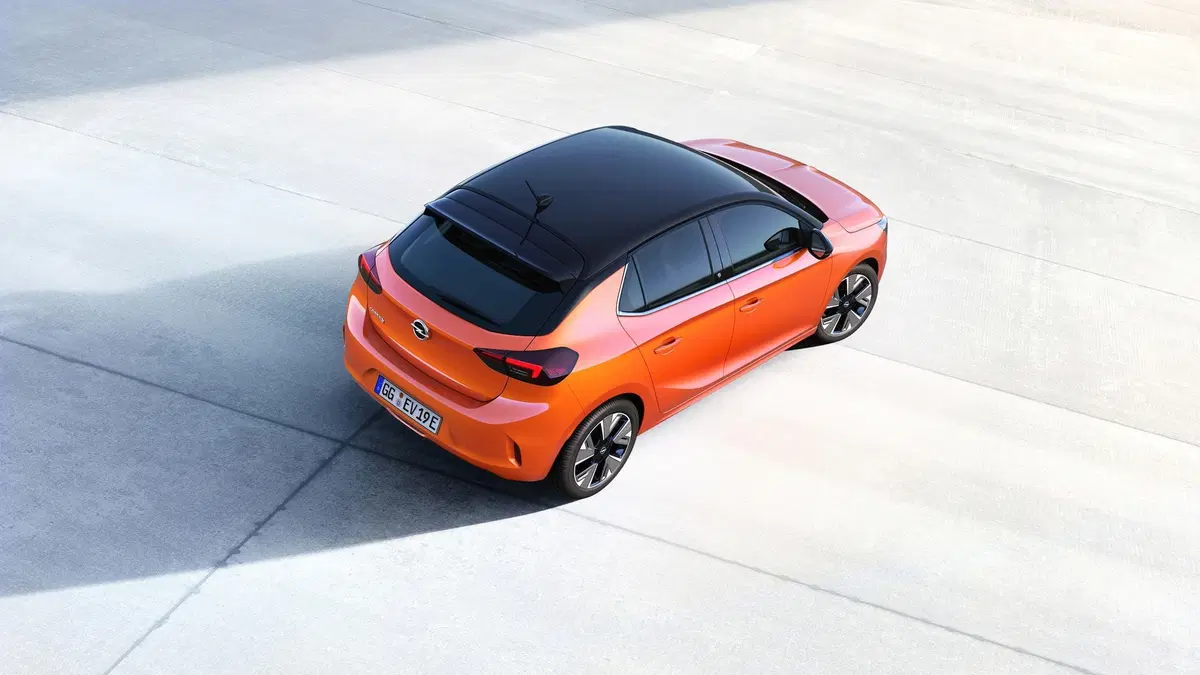 Opel Corsa-e: foto e dati ufficiali dell’elettrica (2)