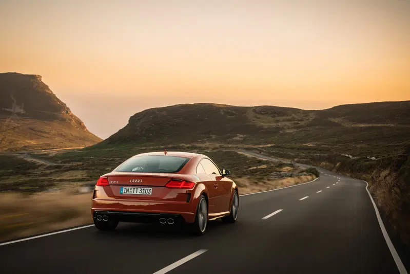 L'ultima generazione di Audi TT S Coup&eacute;