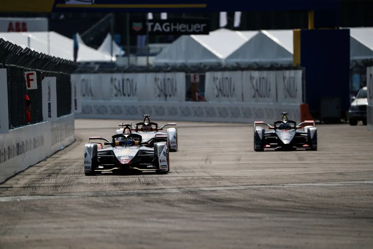 Formula E, E-Prix di Berlino: pole per Buemi (16)