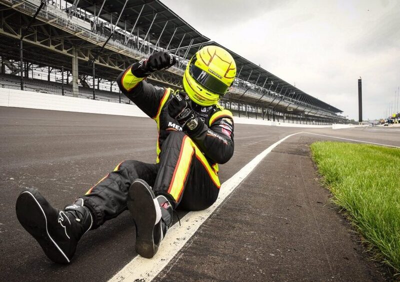 500 miglia di Indianapolis, vince Pagenaud davanti a Rossi e Sato