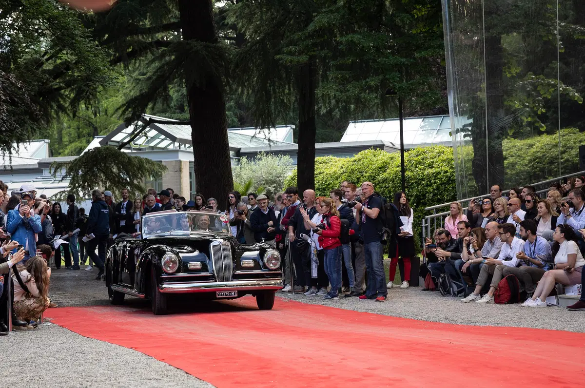 Concorso D'Eleganza Villa D'Este: premiate la Lancia Astura Serie IV e la Lamborghini Marzal (2)