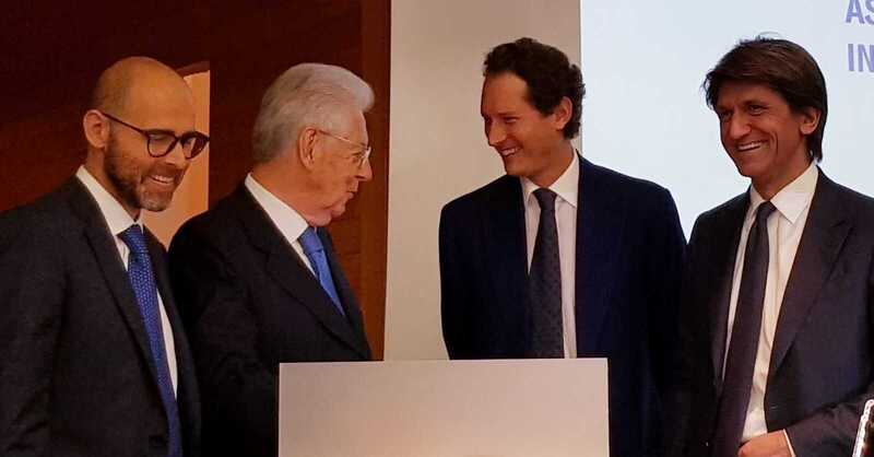 La Bocconi segna il destino Fiat ancora: John Elkann conferma in universit&agrave; la volont&agrave; di fusione FCA-Renault