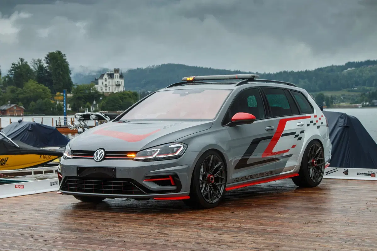 Volkswagen Golf, due one-off al Wörthersee (2)