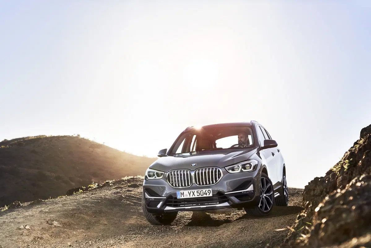 BMW X1 2019: il SUV diventa ibrido plug-in [Foto e video] (9)