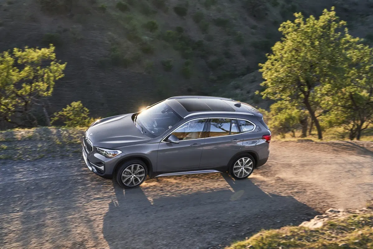 BMW X1 2019: il SUV diventa ibrido plug-in [Foto e video]