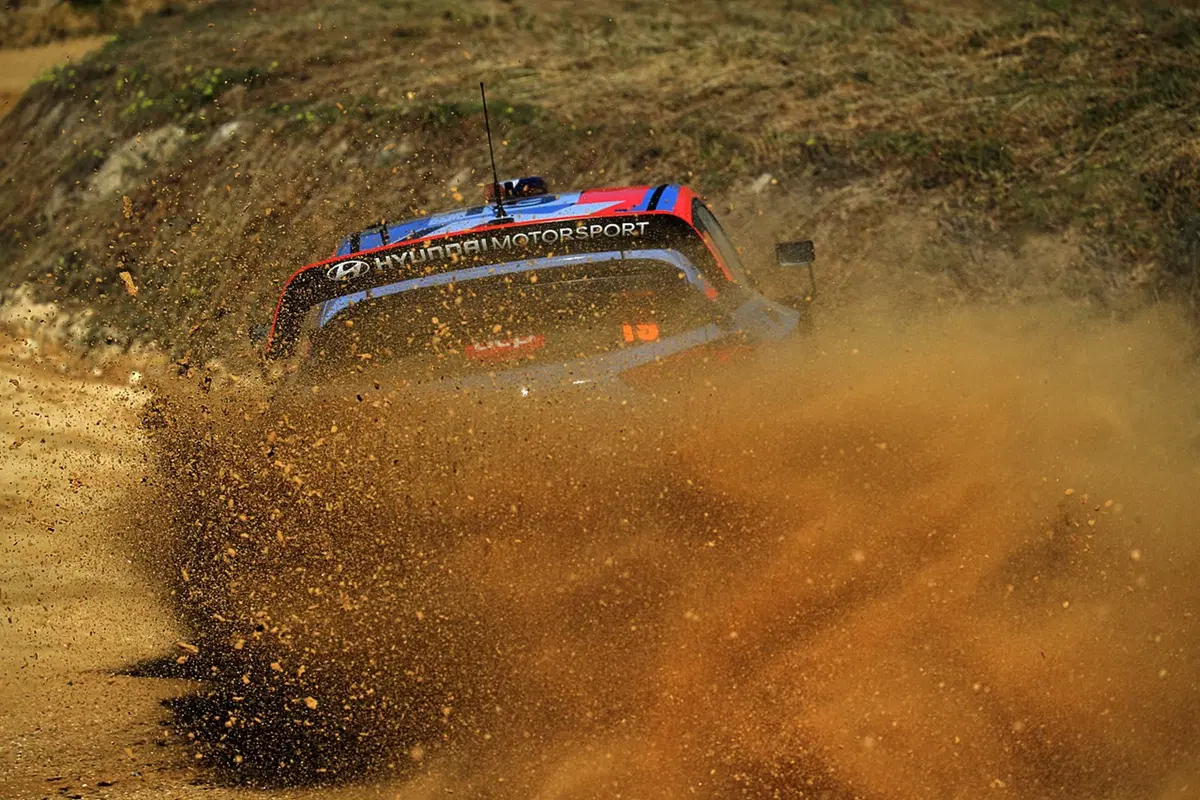 WRC19. Portogallo. Shakedown Criptato. Ma Neuville (Hyundai) (49)