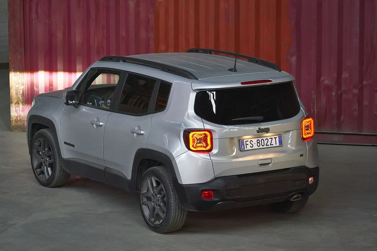 Nuova Jeep Renegade S 4x4: con benzina T4 180CV e automatico, ha il giusto feeling (9)