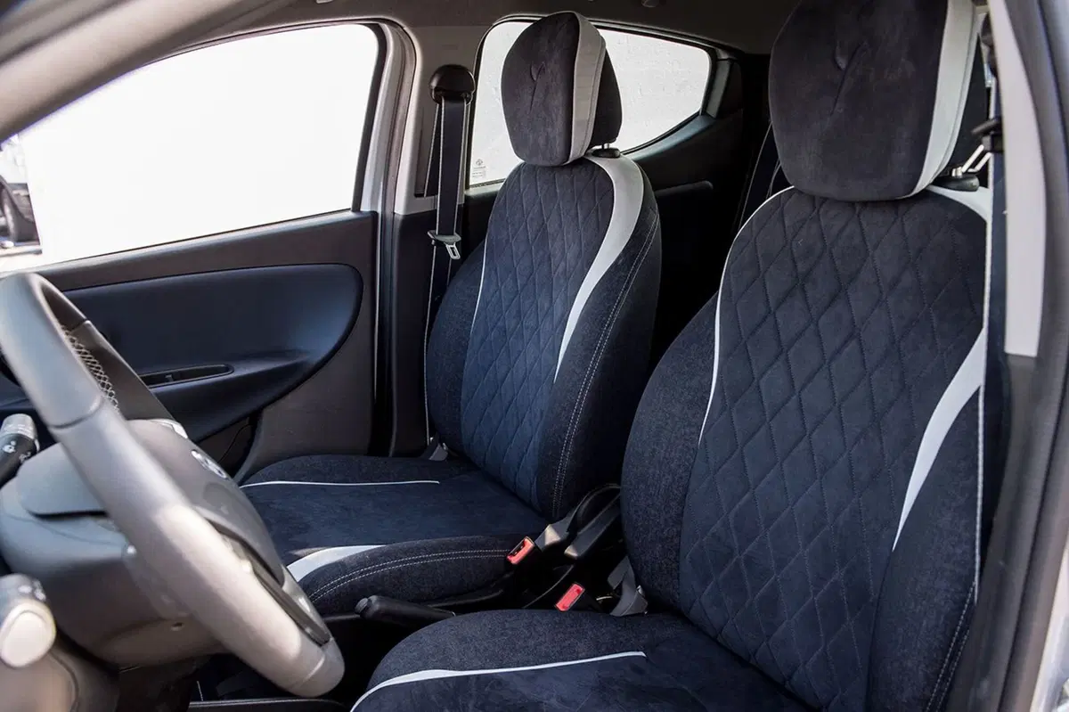 Lancia Ypsilon Mya, quella “fashion” (18)