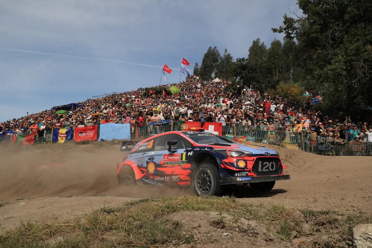 WRC 2019. Portogallo. Vince Tanak (Toyota), Impressionante Ogier!
