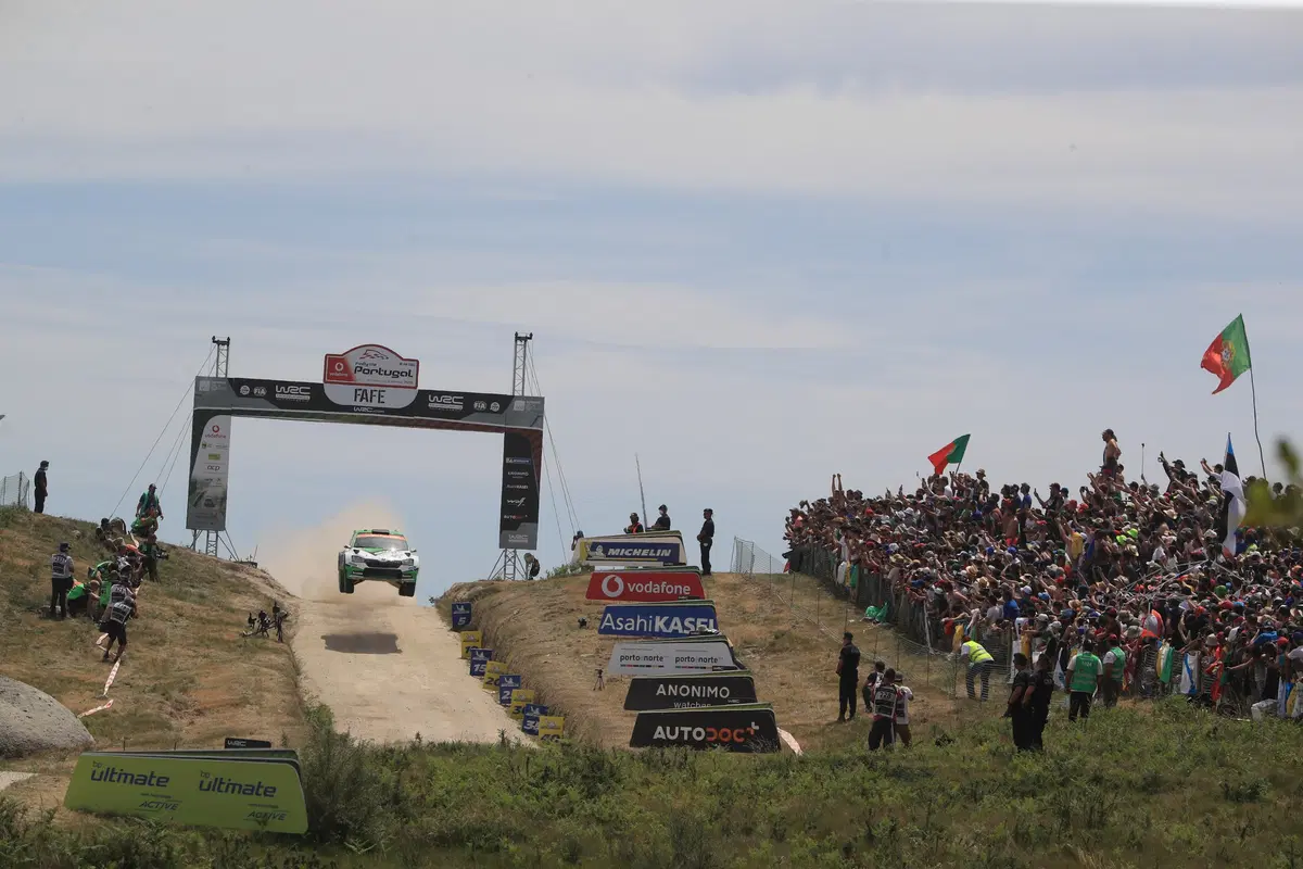 WRC 2019. Portogallo. Vince Tanak (Toyota), Impressionante Ogier! (13)