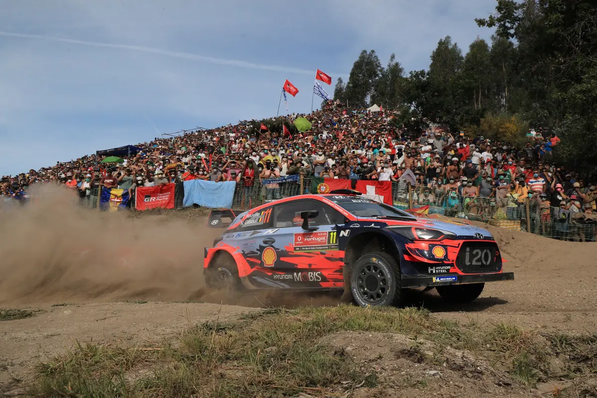 WRC 2019. Portogallo. Vince Tanak (Toyota), Impressionante Ogier! (16)
