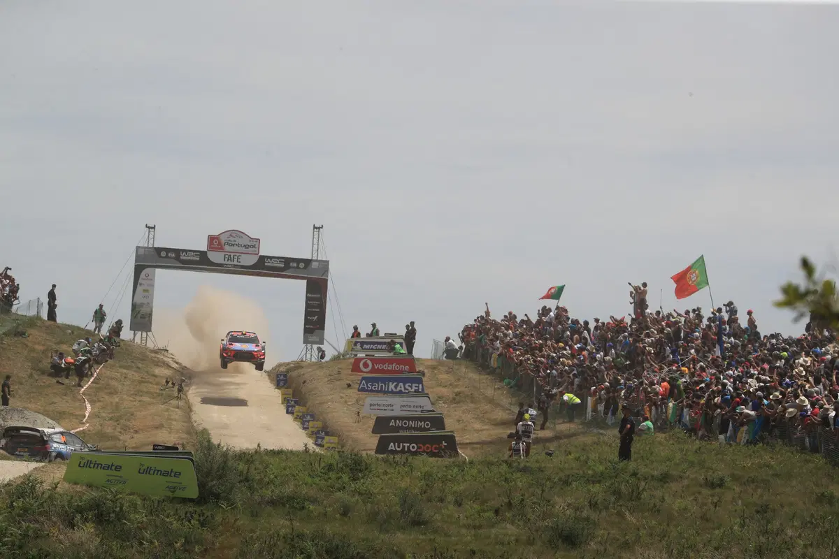WRC 2019. Portogallo. Vince Tanak (Toyota), Impressionante Ogier! (23)