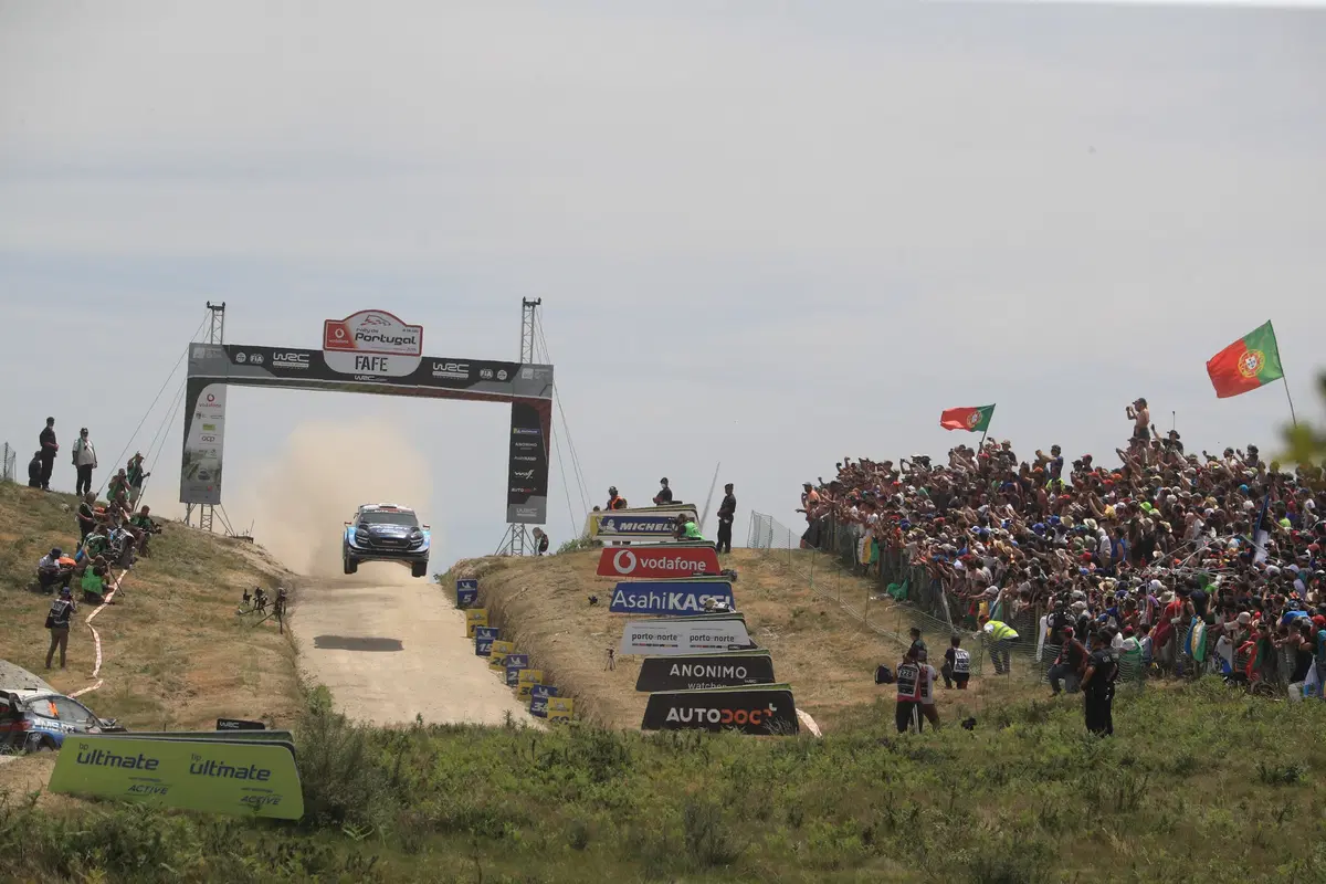 WRC 2019. Portogallo. Vince Tanak (Toyota), Impressionante Ogier! (24)