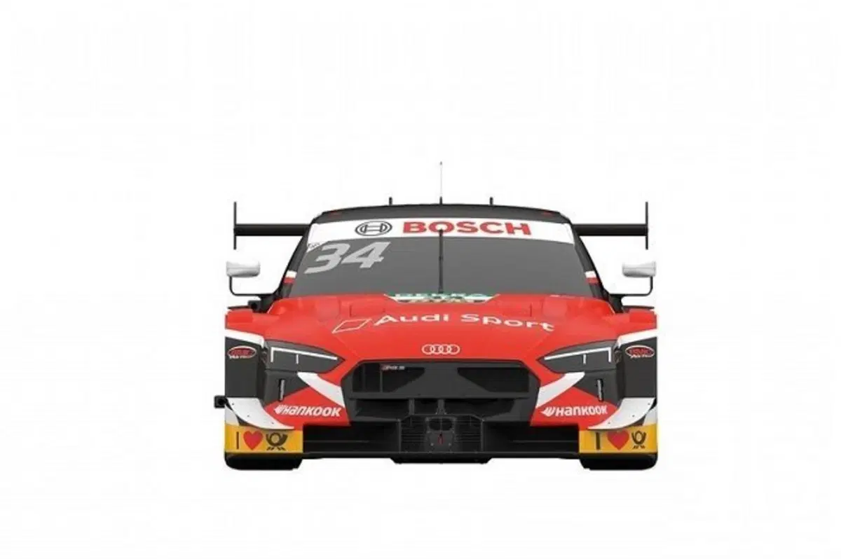 DTM Misano 2019, Dovizioso con livrea Ducati anche su 4 ruote (2)