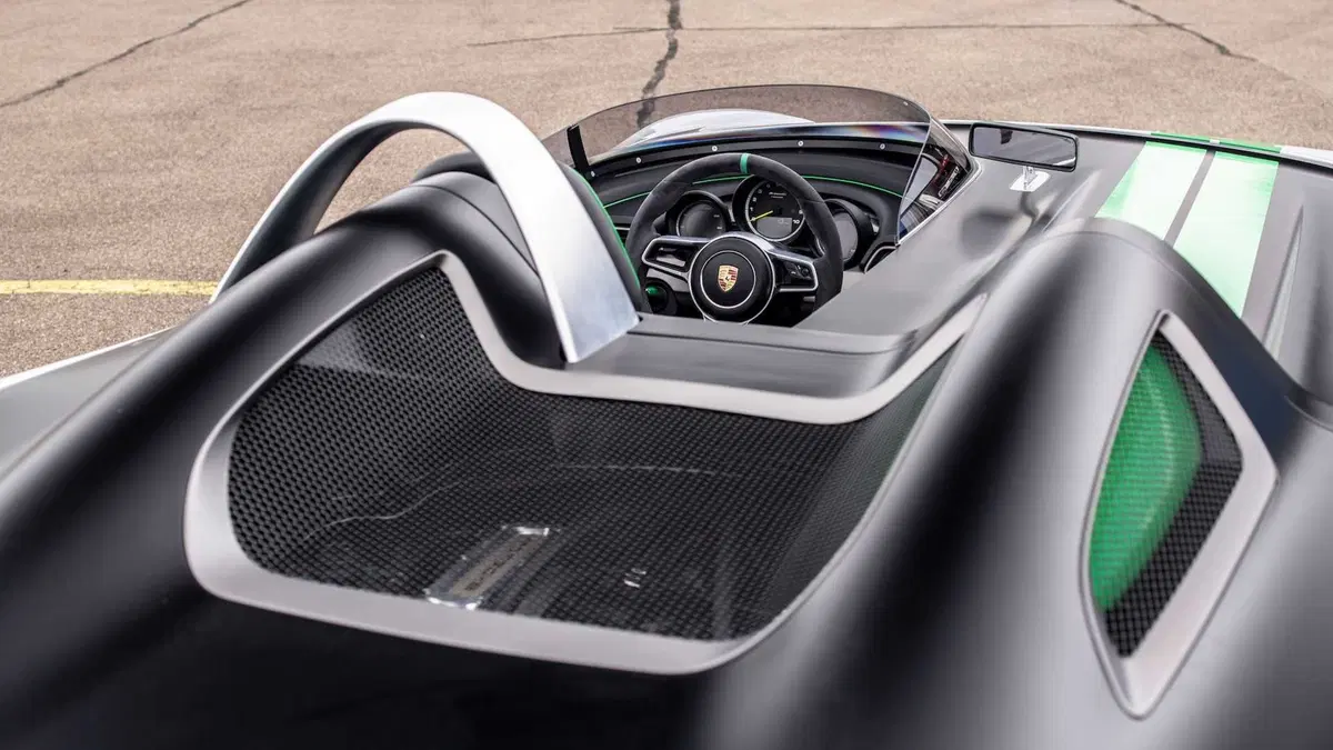 Porsche Bergspyder, un'auto che non è mai esistita  (5)