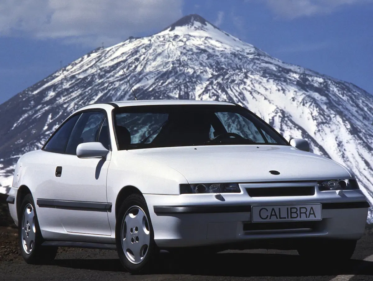 Opel Calibra, la coupé che piaceva anche ai papà (19)